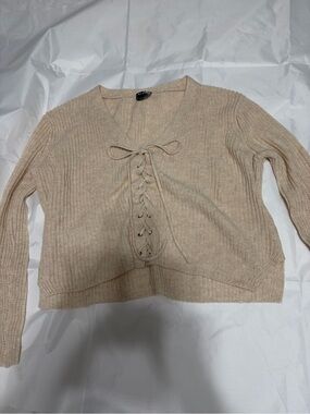 NWOT Arula Lace-Up V-Neck Knit Sweater - Beige